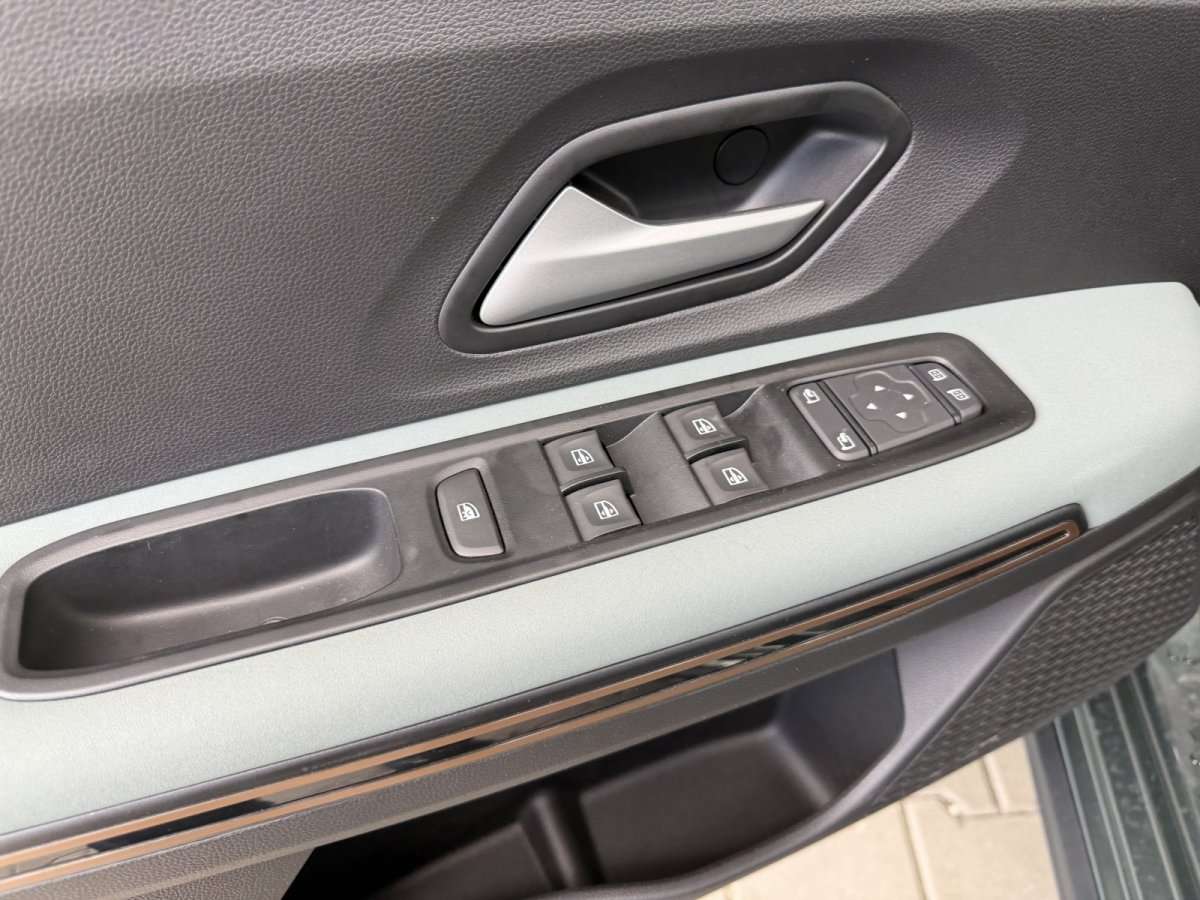 Fahrzeugbild eines Dacia Sandero