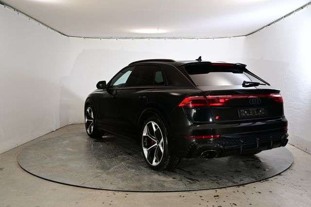 Fahrzeugbild eines Audi RS Q8