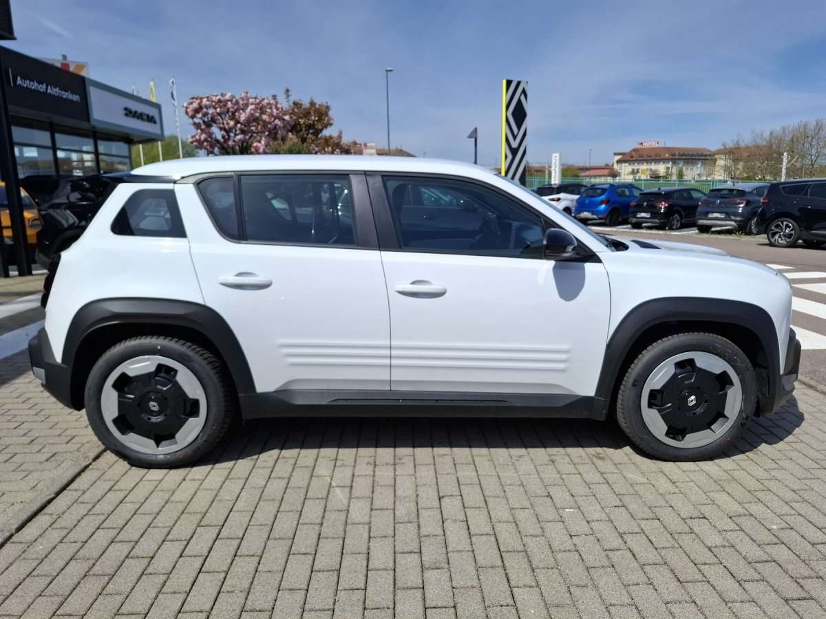 Fahrzeugbild eines Renault 4 E-TECH