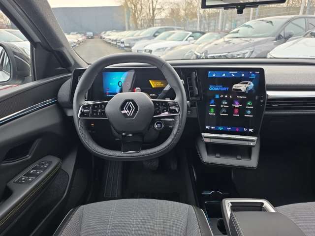 Fahrzeugbild eines Renault Scenic E-TECH