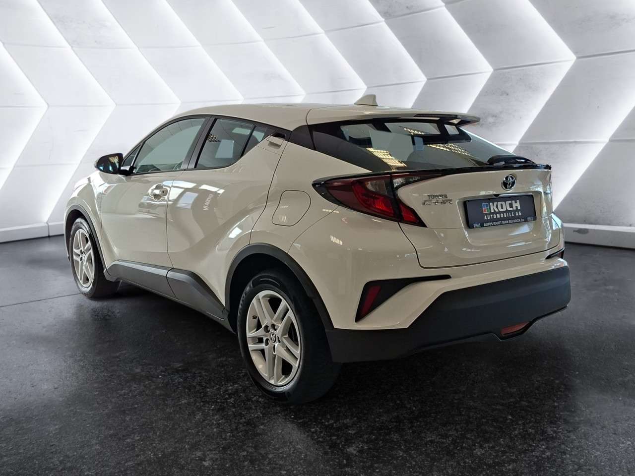 Fahrzeugbild eines Toyota C-HR