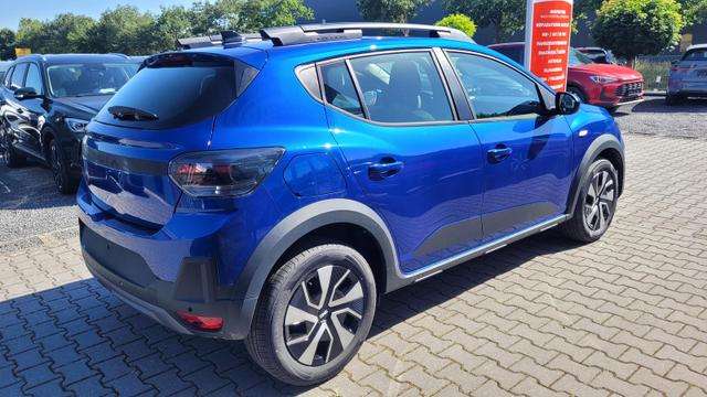 Fahrzeugbild eines Dacia Sandero