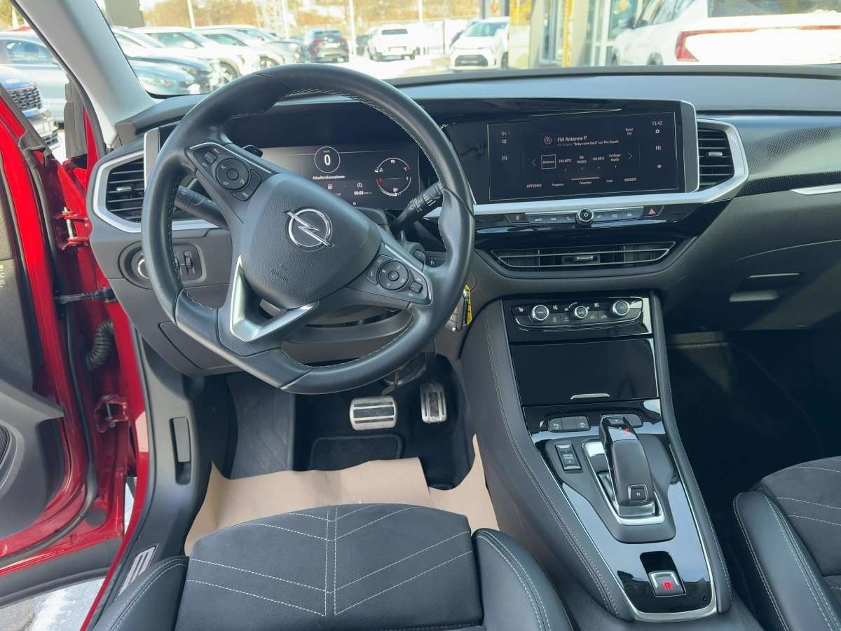 Fahrzeugbild eines Opel Grandland X