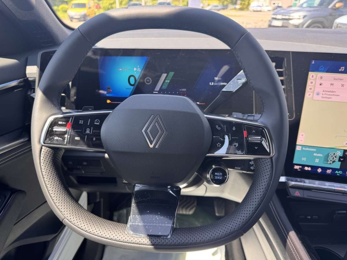 Fahrzeugbild eines Renault Austral