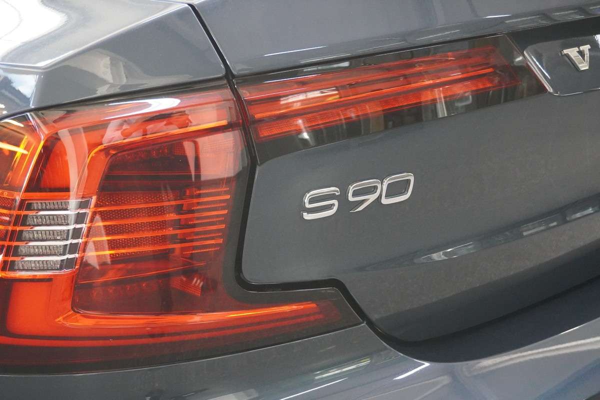 Fahrzeugbild eines Volvo S90