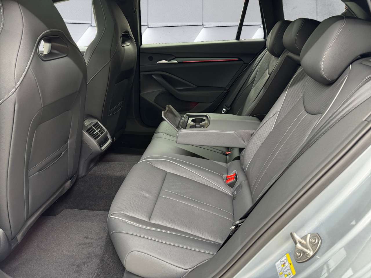 Fahrzeugbild eines Skoda Superb