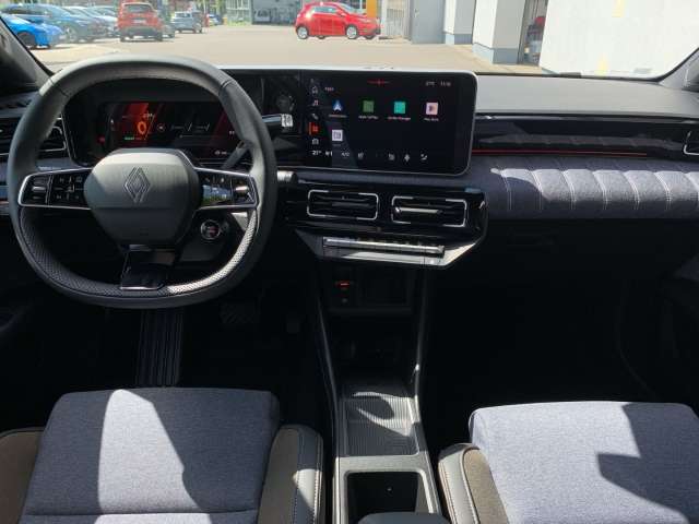 Fahrzeugbild eines Renault 5 E-TECH