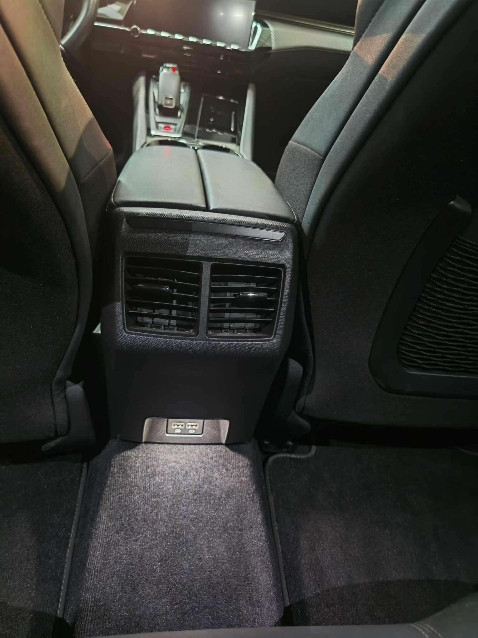 Fahrzeugbild eines Peugeot 508