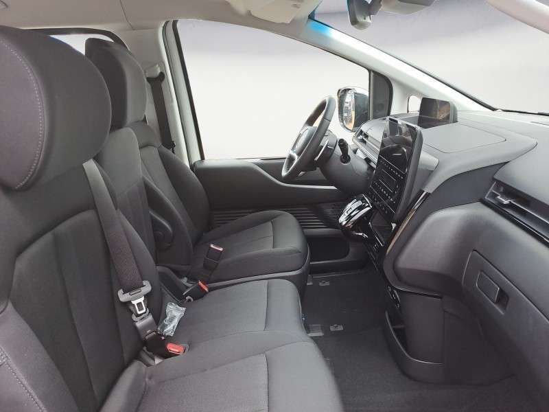 Fahrzeugbild eines Hyundai Staria