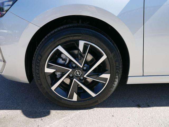 Fahrzeugbild eines Opel Corsa
