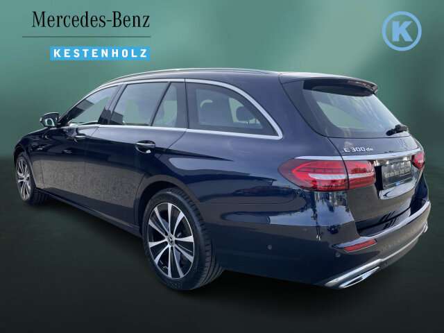Fahrzeugbild eines Mercedes-Benz E-Klasse