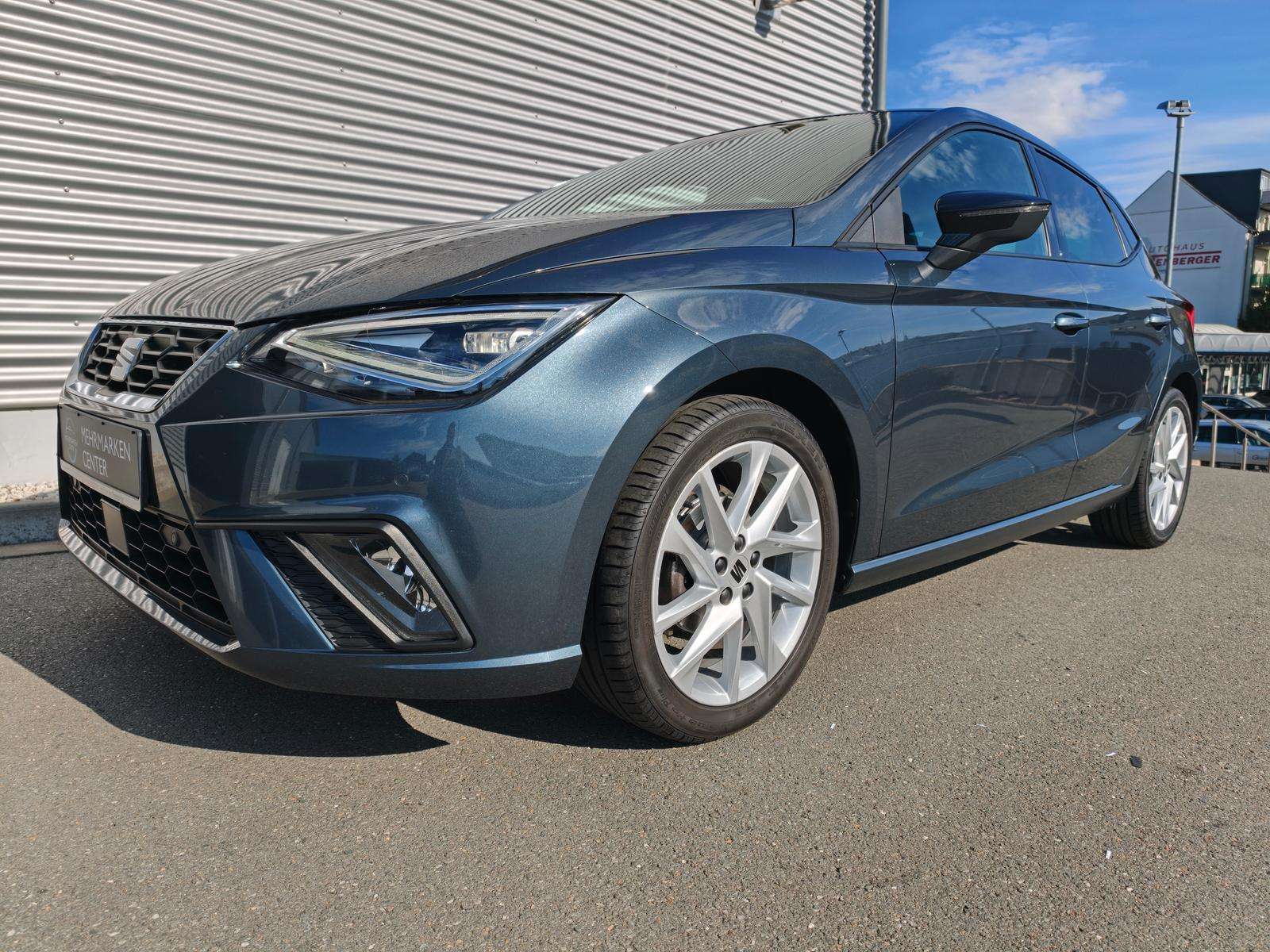 Fahrzeugbild eines SEAT Ibiza
