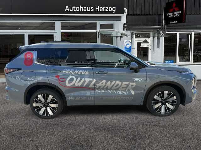 Fahrzeugbild eines Mitsubishi Outlander