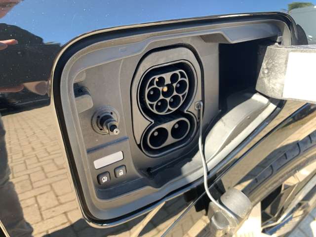 Fahrzeugbild eines Renault Megane E-TECH