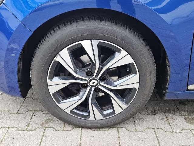 Fahrzeugbild eines Renault Clio