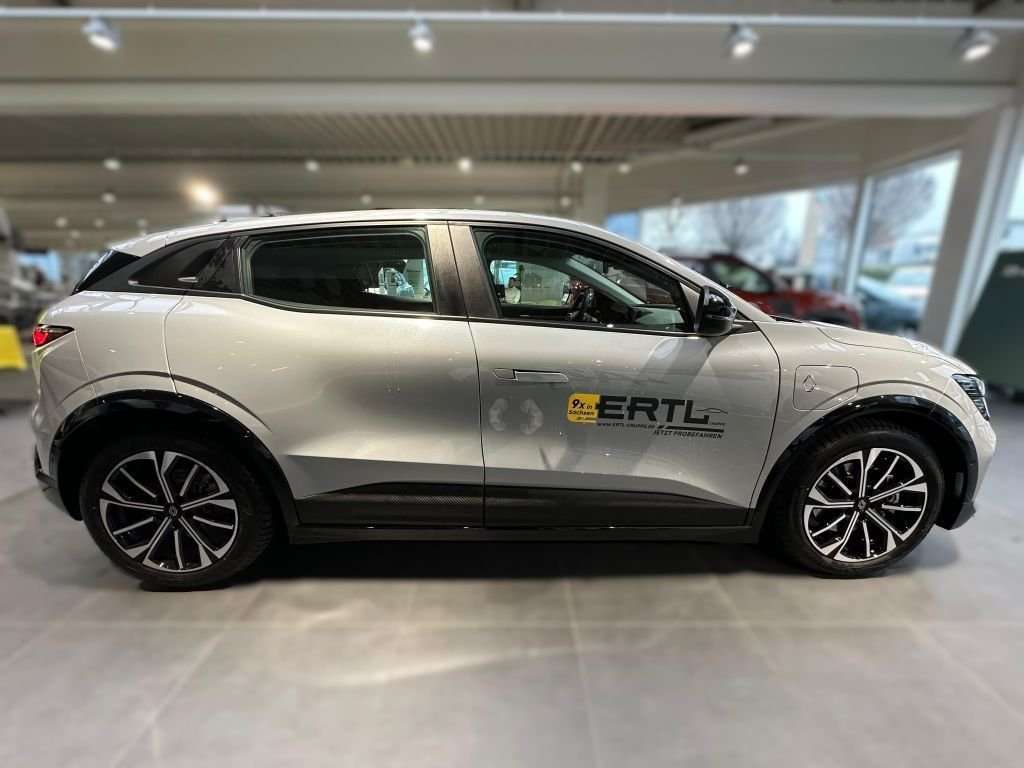 Fahrzeugbild eines Renault Megane E-TECH