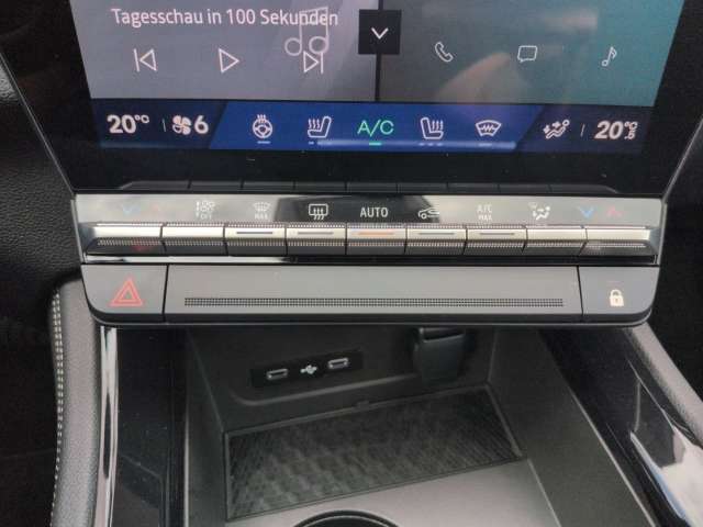 Fahrzeugbild eines Renault Rafale