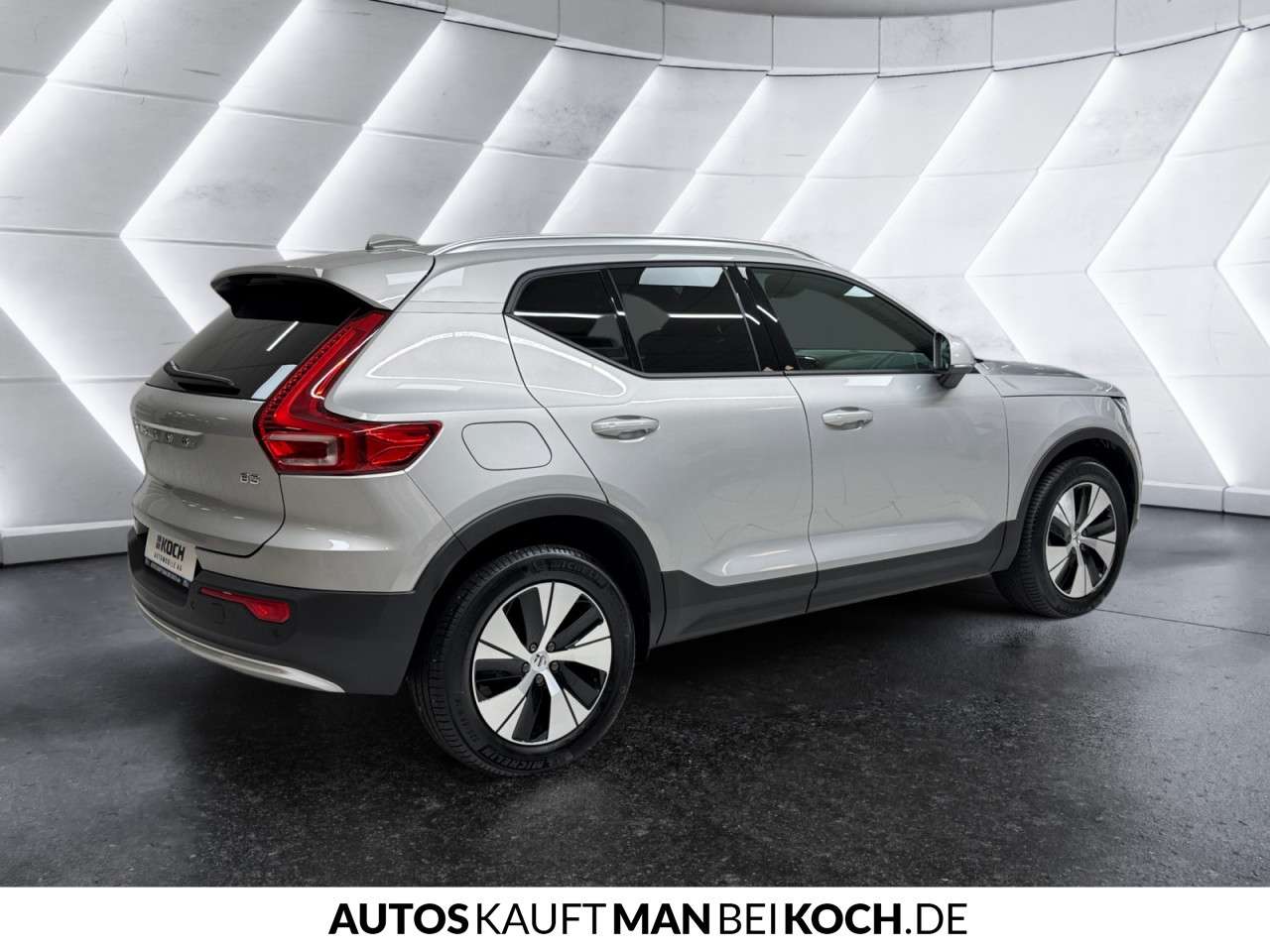 Fahrzeugbild eines Volvo XC40