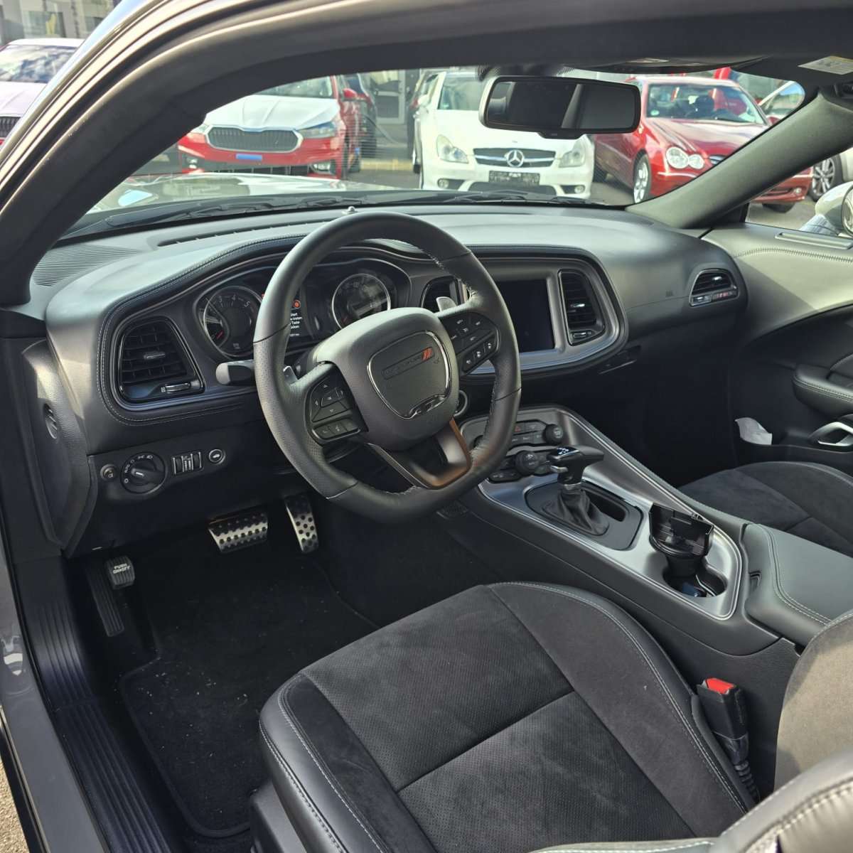 Fahrzeugbild eines Dodge Challenger