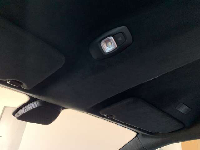 Fahrzeugbild eines Alpine A110