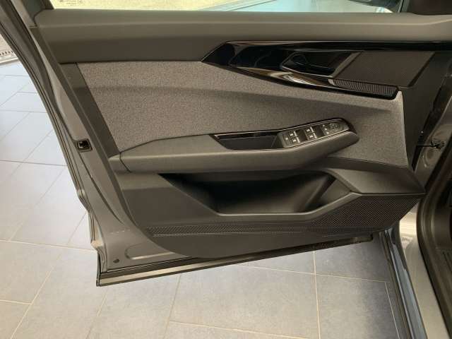 Fahrzeugbild eines Renault Austral