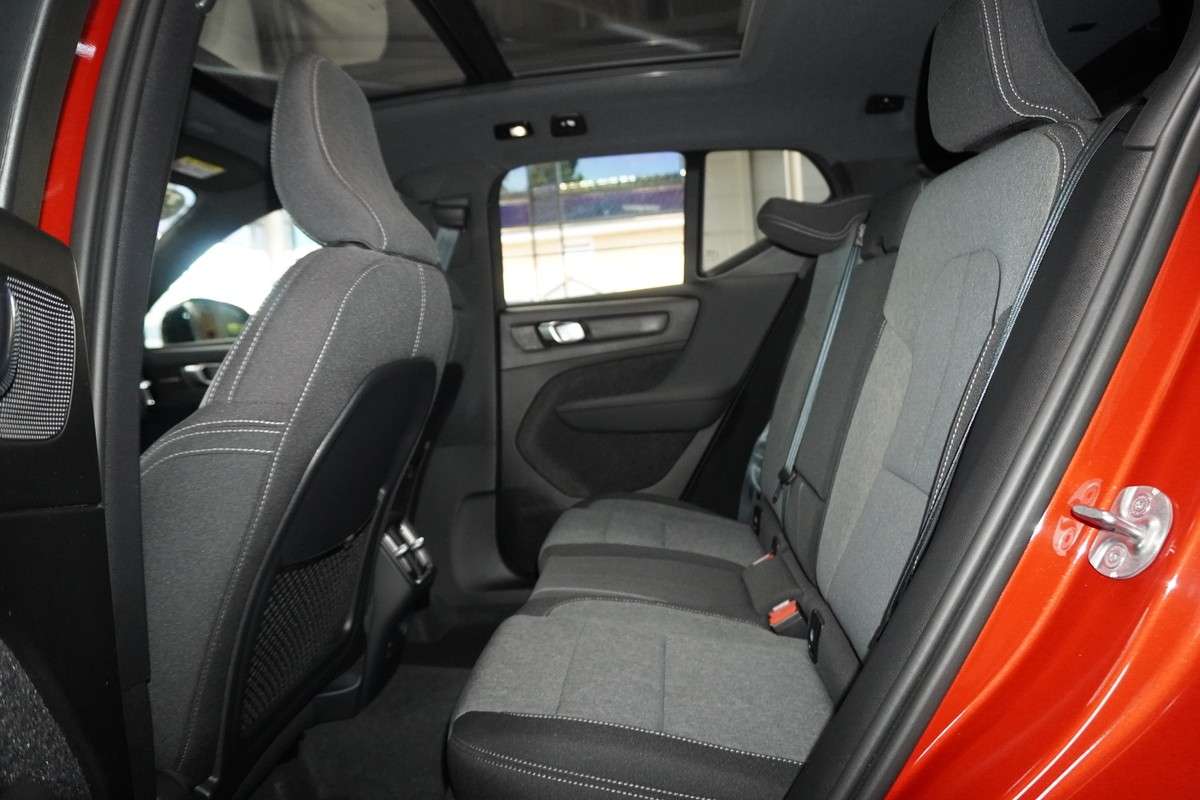 Fahrzeugbild eines Volvo XC40
