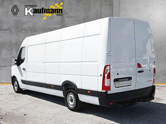 Fahrzeugbild eines Renault Master