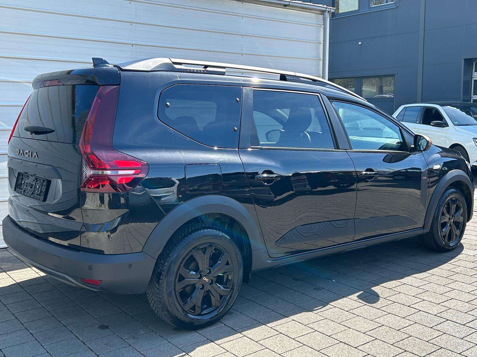 Fahrzeugbild eines Dacia Jogger