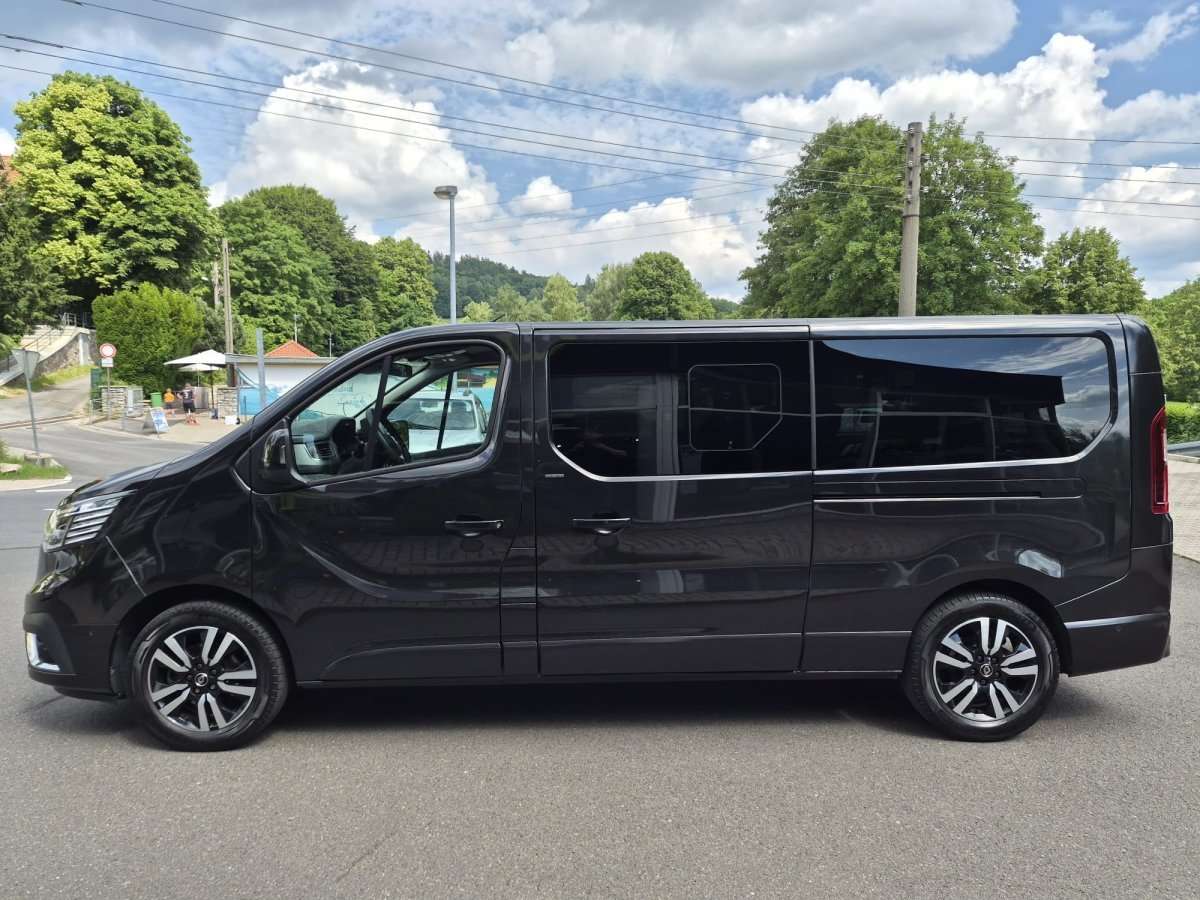 Fahrzeugbild eines Renault Trafic