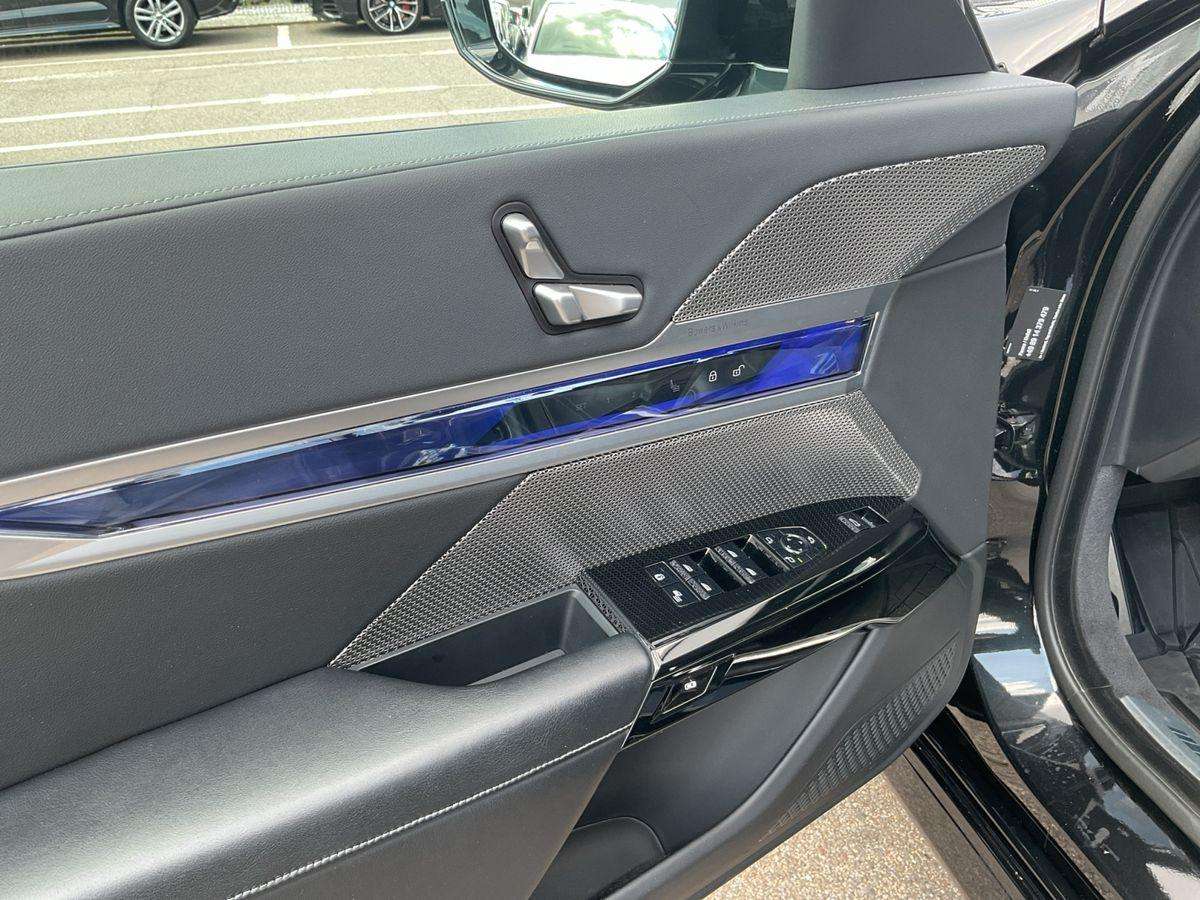 Fahrzeugbild eines BMW 7er-Reihe