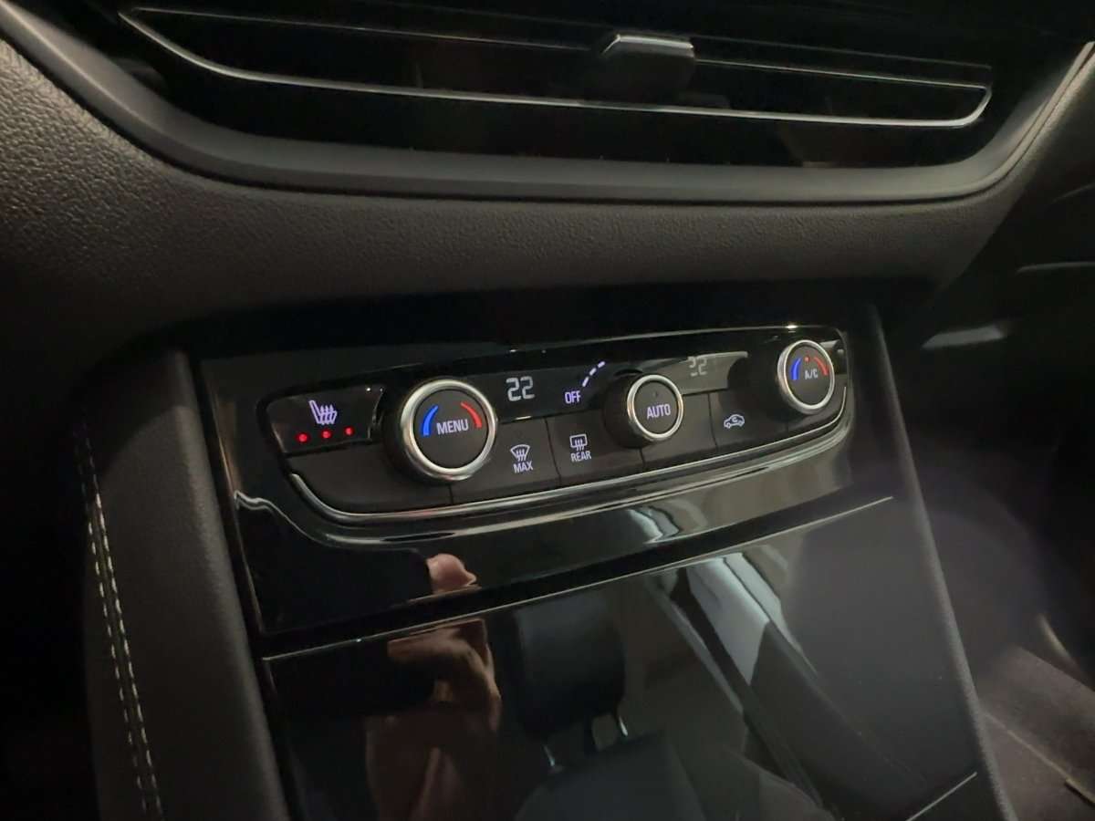 Fahrzeugbild eines Opel Grandland X