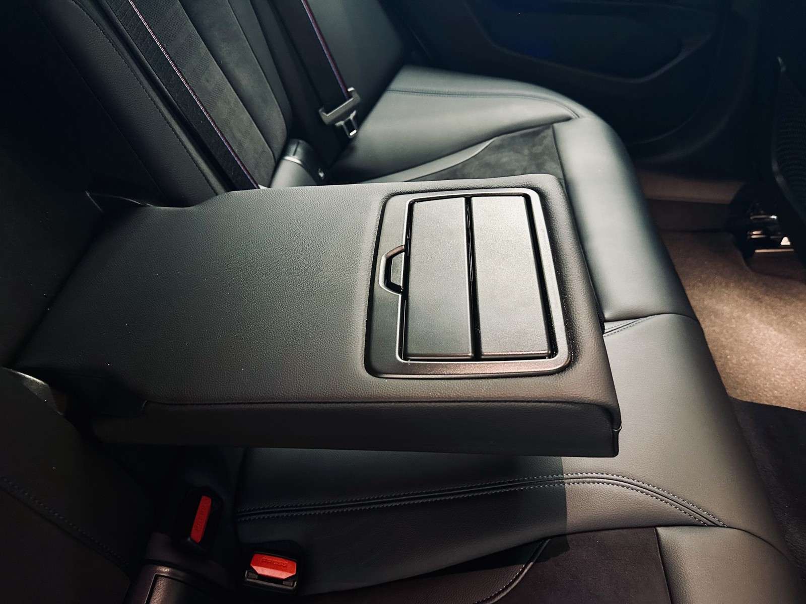 Fahrzeugbild eines BMW 4er-Reihe