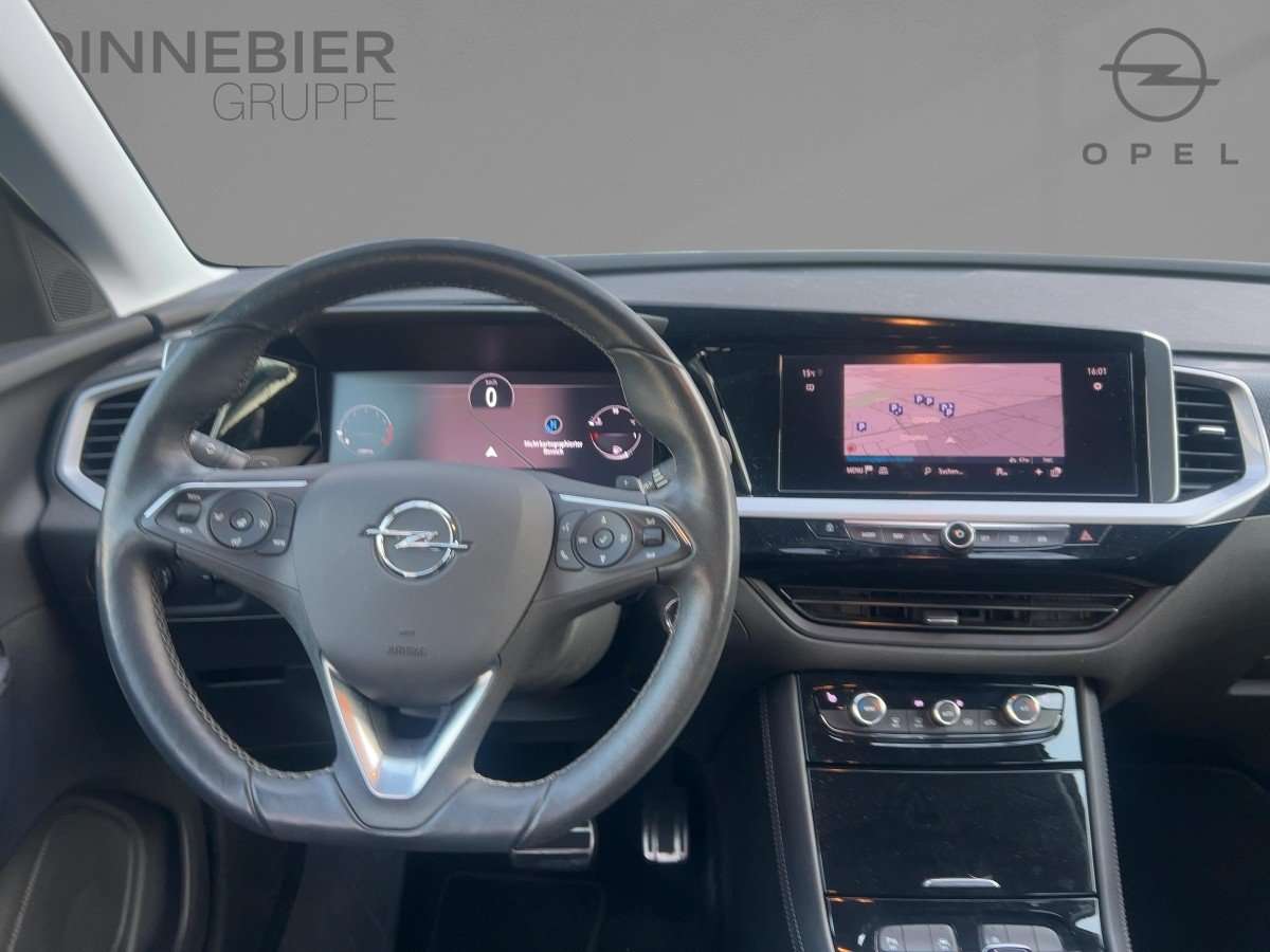 Fahrzeugbild eines Opel Grandland X