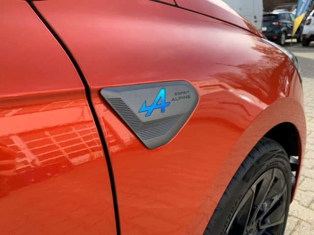 Fahrzeugbild eines Renault Clio