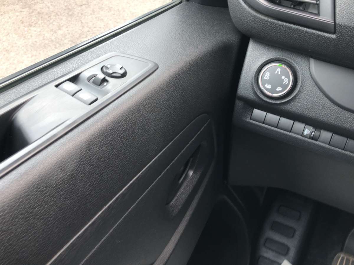 Fahrzeugbild eines Opel Vivaro