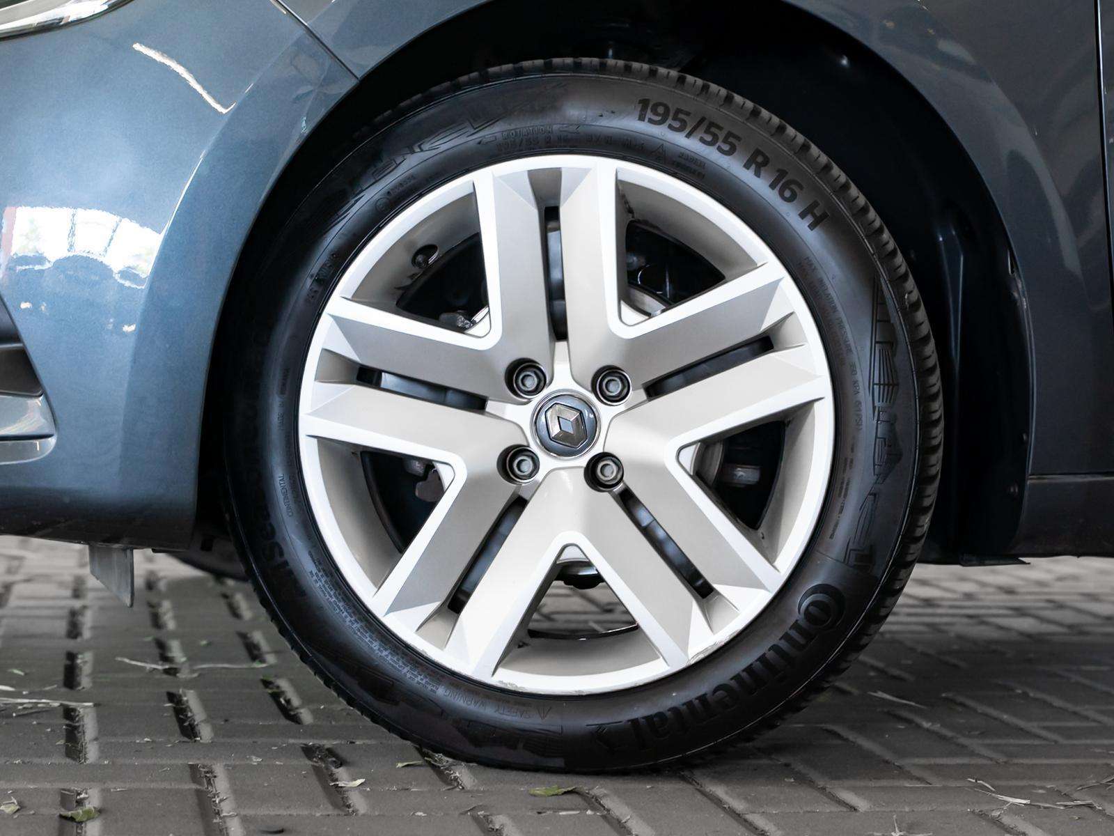 Fahrzeugbild eines Renault Clio