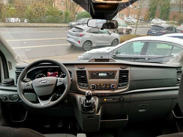 Fahrzeugbild eines Ford Transit