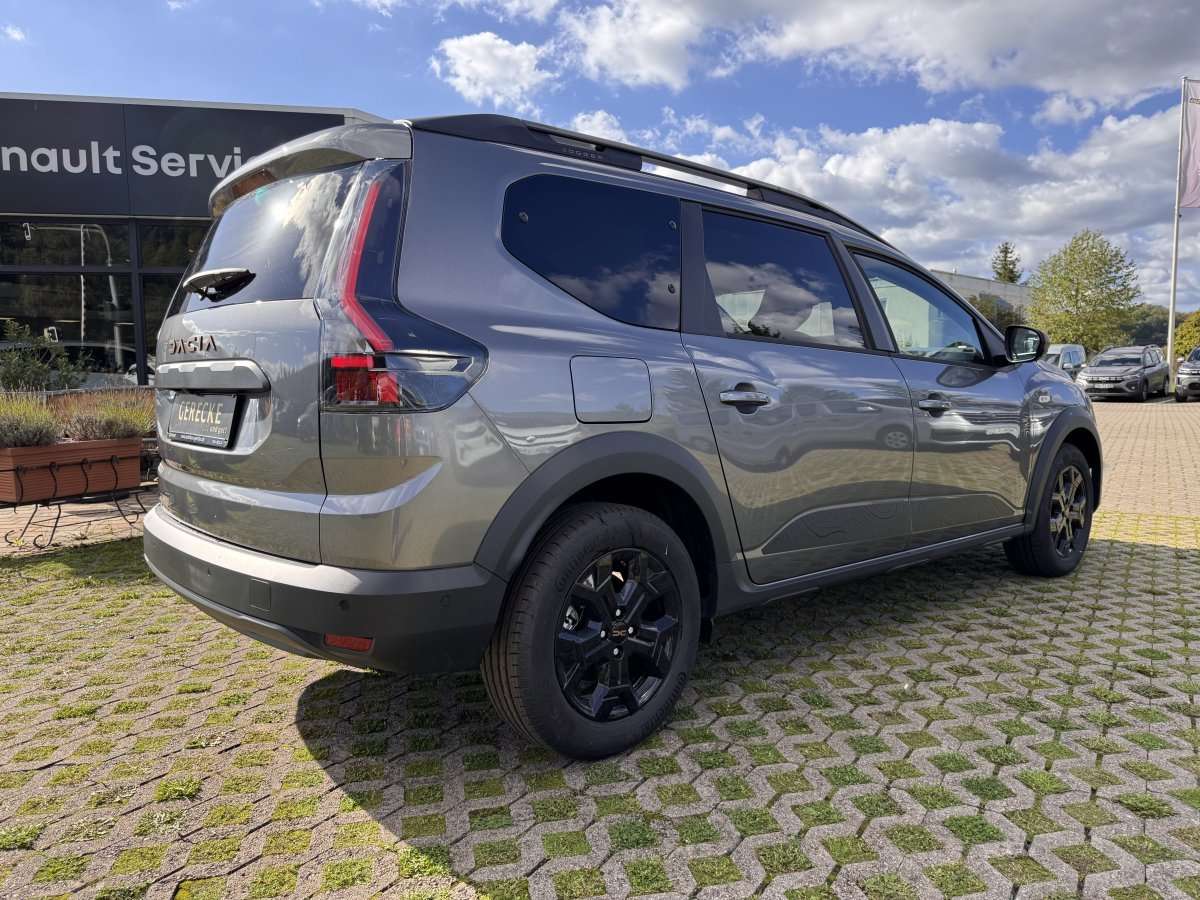 Fahrzeugbild eines Dacia Jogger