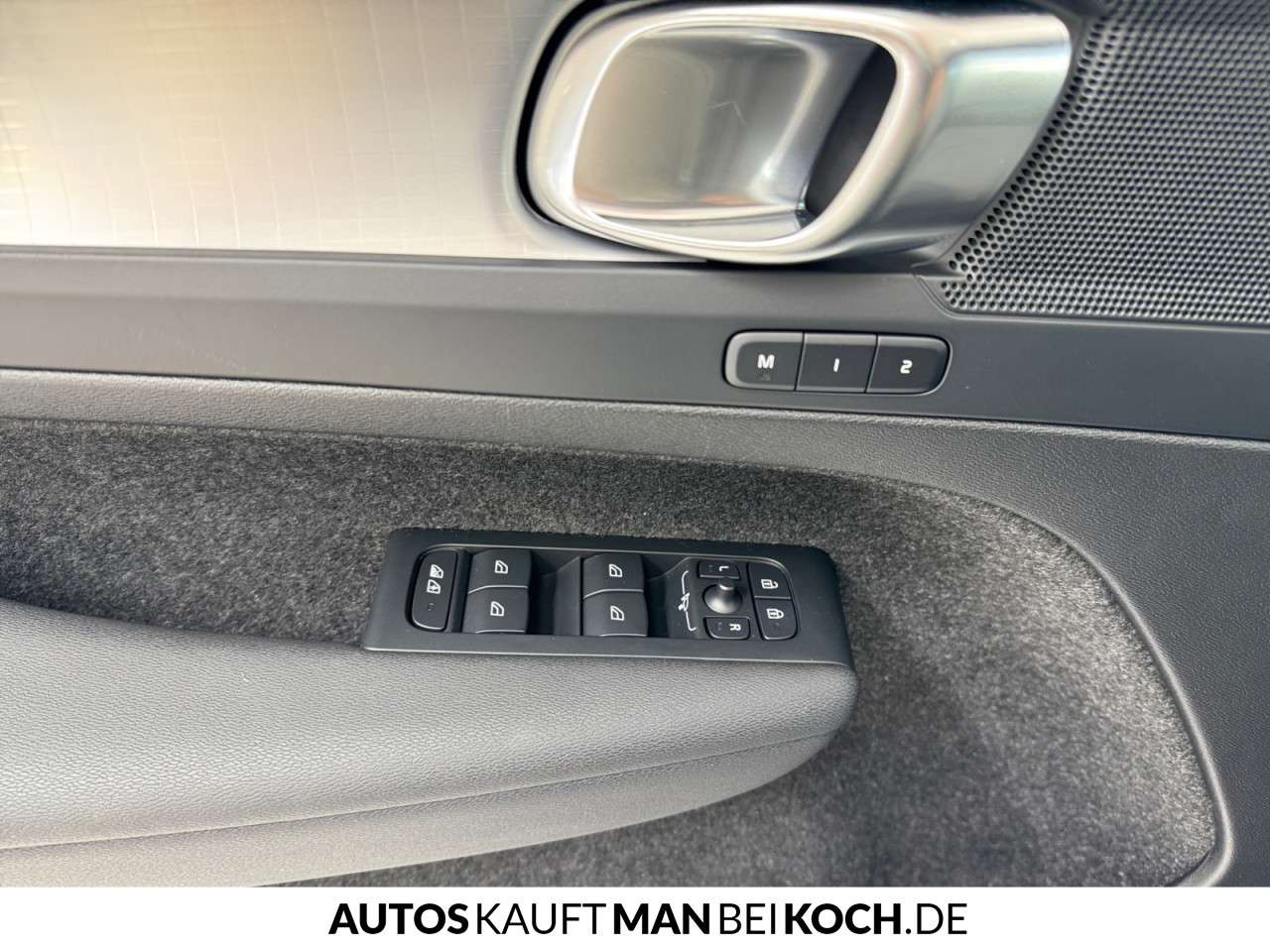 Fahrzeugbild eines Volvo XC40