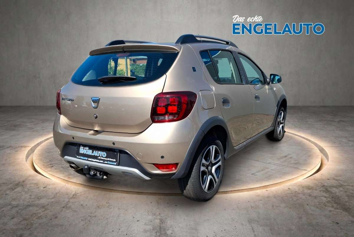 Fahrzeugbild eines Dacia Sandero