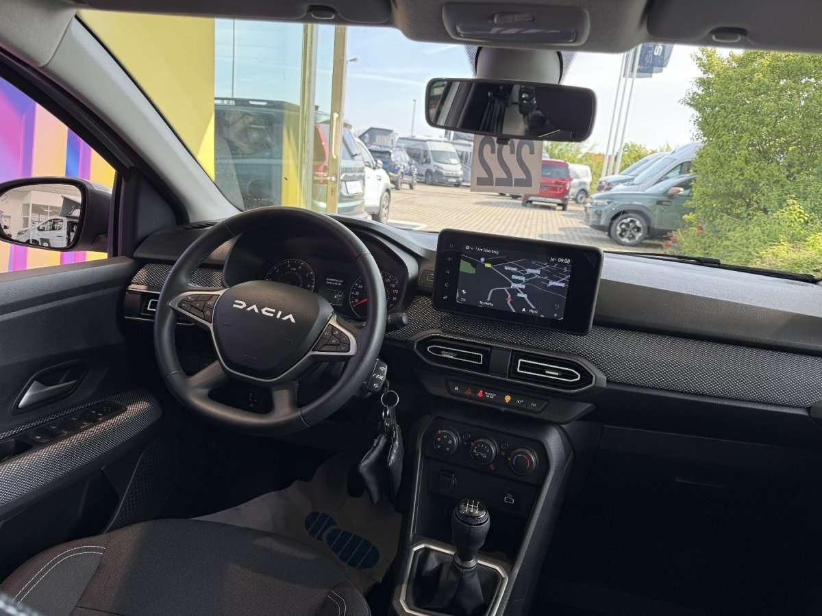 Fahrzeugbild eines Dacia Sandero