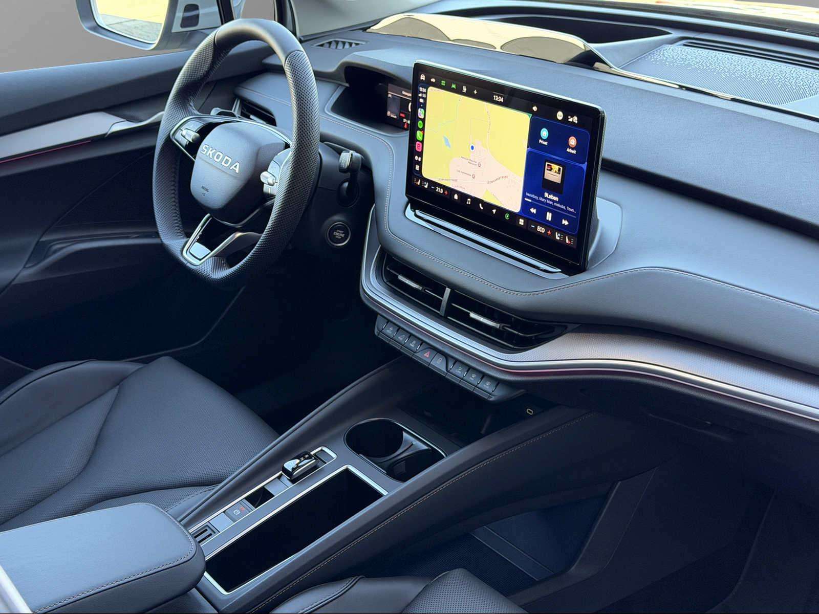 Fahrzeugbild eines Skoda ELROQ