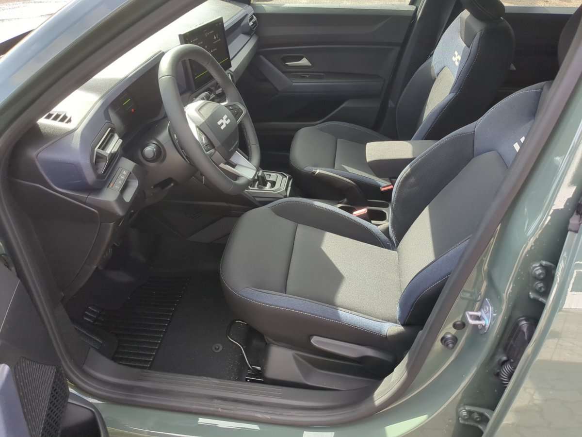 Fahrzeugbild eines Dacia Duster