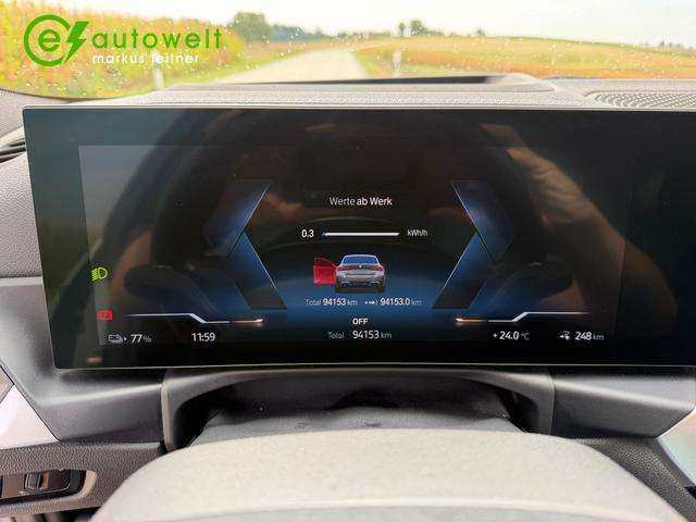Fahrzeugbild eines BMW i4