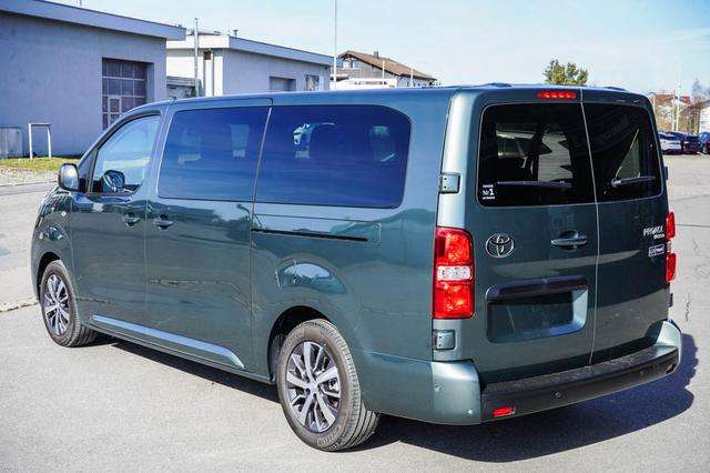 Fahrzeugbild eines Toyota Proace