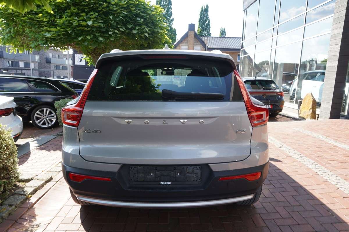 Fahrzeugbild eines Volvo XC40