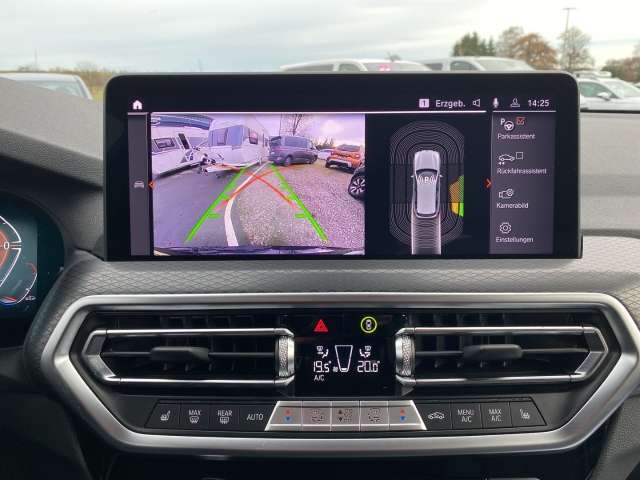 Fahrzeugbild eines BMW X3