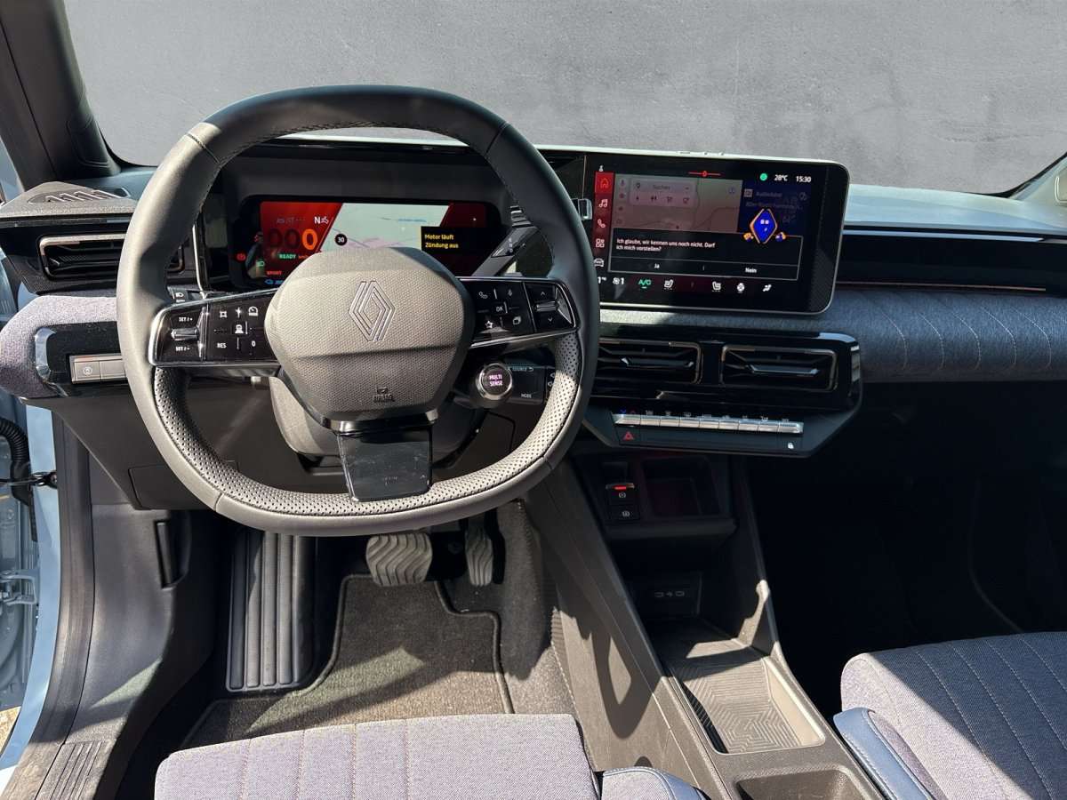 Fahrzeugbild eines Renault 4 E-TECH