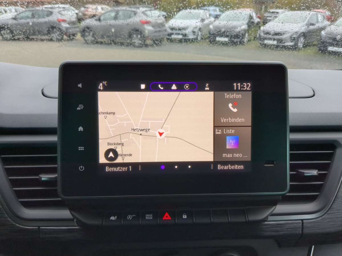 Fahrzeugbild eines Nissan Primastar