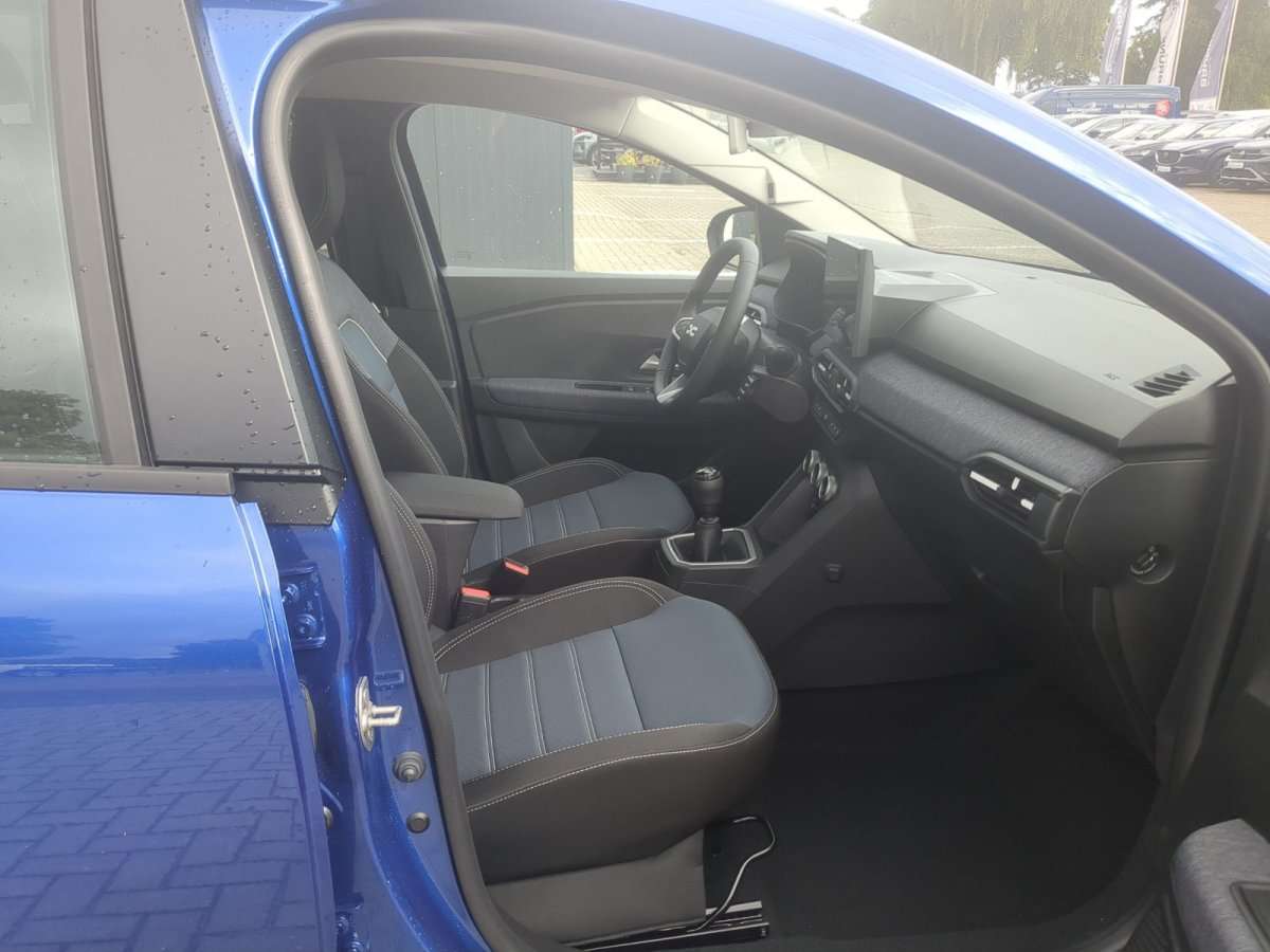 Fahrzeugbild eines Dacia Sandero